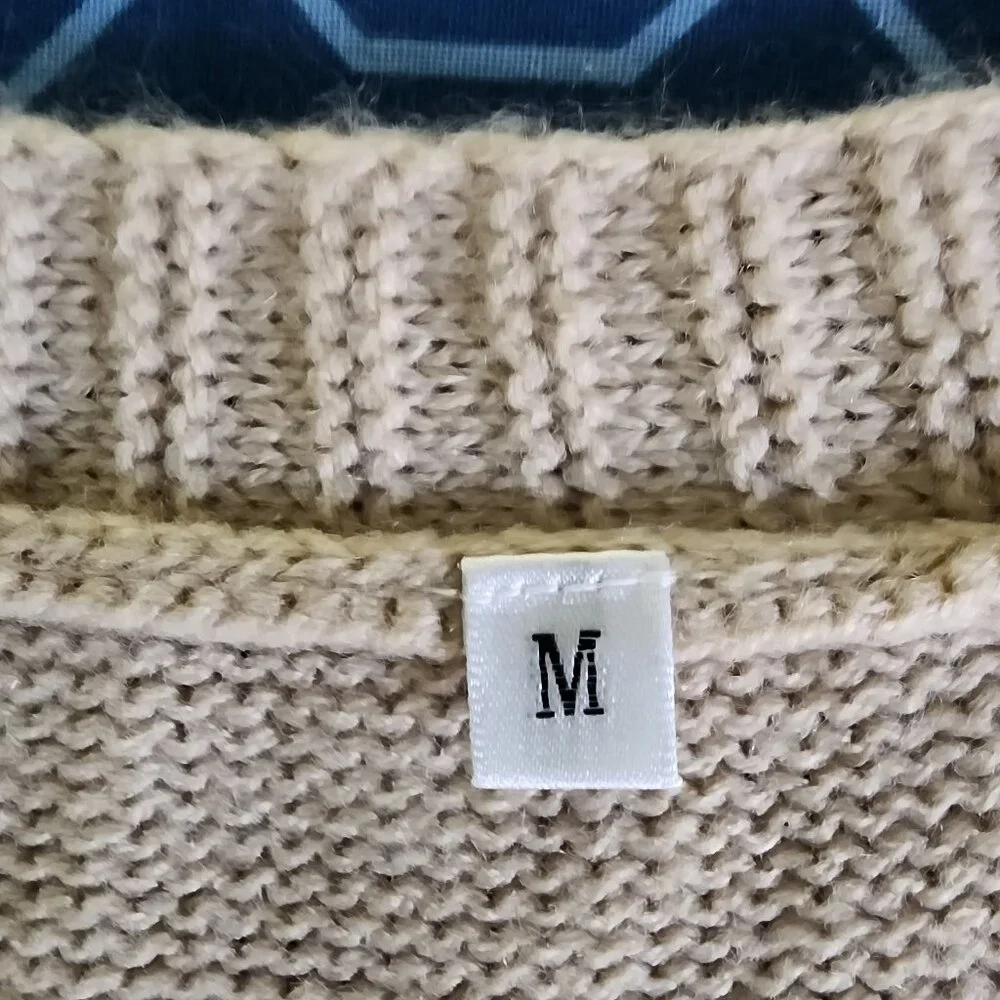 Sweater Vest Knit Sleeveless Loose V-Neck Pullover Knitwear | Khaki | Medium - Picture 4 of 5